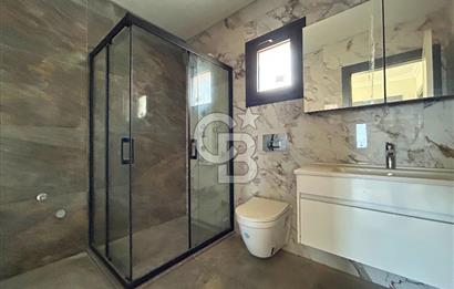 Datça Burgaz'da Panoramik Deniz Manzaralı 6+2 Villa