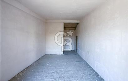 Silivri Selimpaşa' da Komple Deniz Manzaralı Natamam Villa – 3 Katlı, Geniş Bahçeli ve Hobi Alanlı Villa