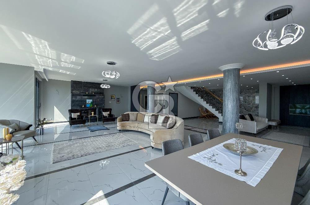 Silivri Selimpaşa'da 2.250 m² Arsa İçinde Malikâne ve Villa – Özel Tasarım, Ultra Lüks Yaşam Alanı