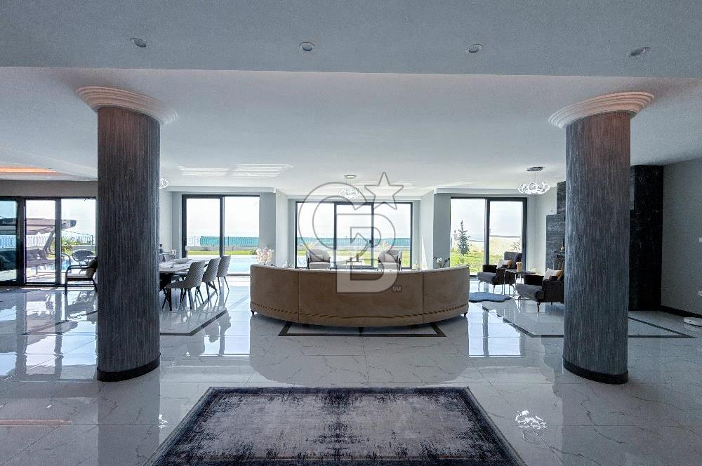 Silivri Selimpaşa'da 2.250 m² Arsa İçinde Malikâne ve Villa – Özel Tasarım, Ultra Lüks Yaşam Alanı