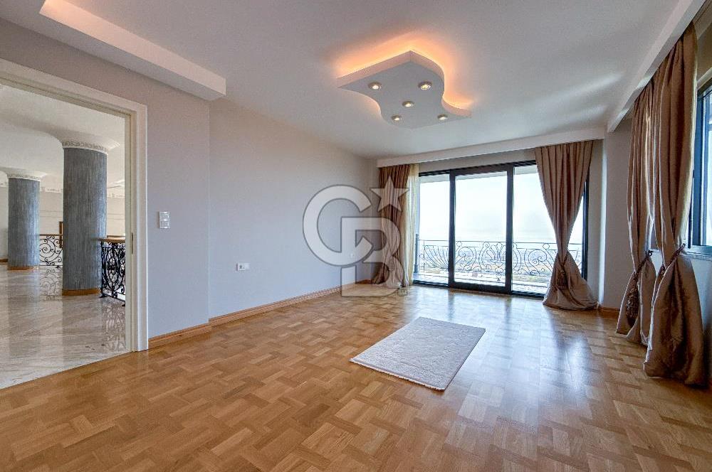 Silivri Selimpaşa'da 2.250 m² Arsa İçinde Malikâne ve Villa – Özel Tasarım, Ultra Lüks Yaşam Alanı