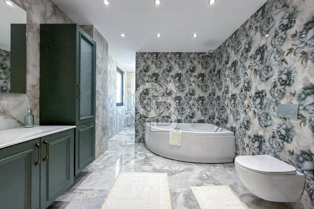 Silivri Selimpaşa'da 2.250 m² Arsa İçinde Malikâne ve Villa – Özel Tasarım, Ultra Lüks Yaşam Alanı