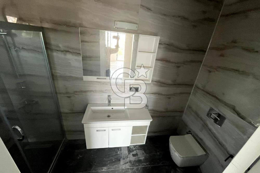 JASSE'DEN KUŞADASINDA FOURLEX DENİZ MANZARALI HAVUZLU