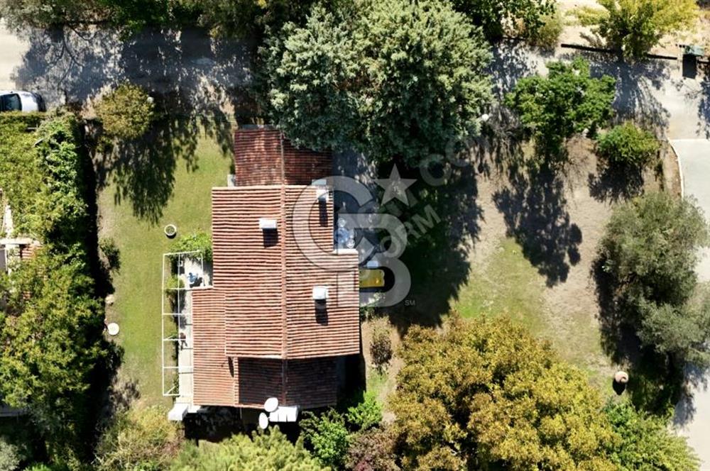 URLA ALTINKÖY ÇİFTLİK EVLERİ'NDE 3+1 DUBLEKS VİLLA