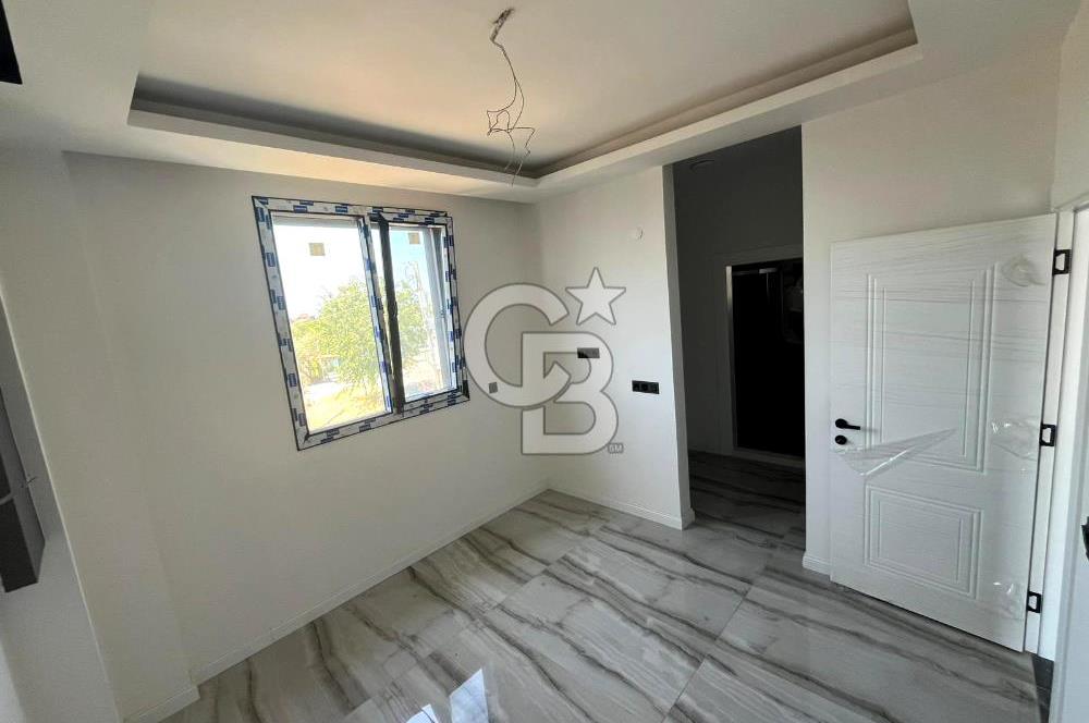 JASSE'DEN KUŞADASINDA FOURLEX DENİZ MANZARALI HAVUZLU