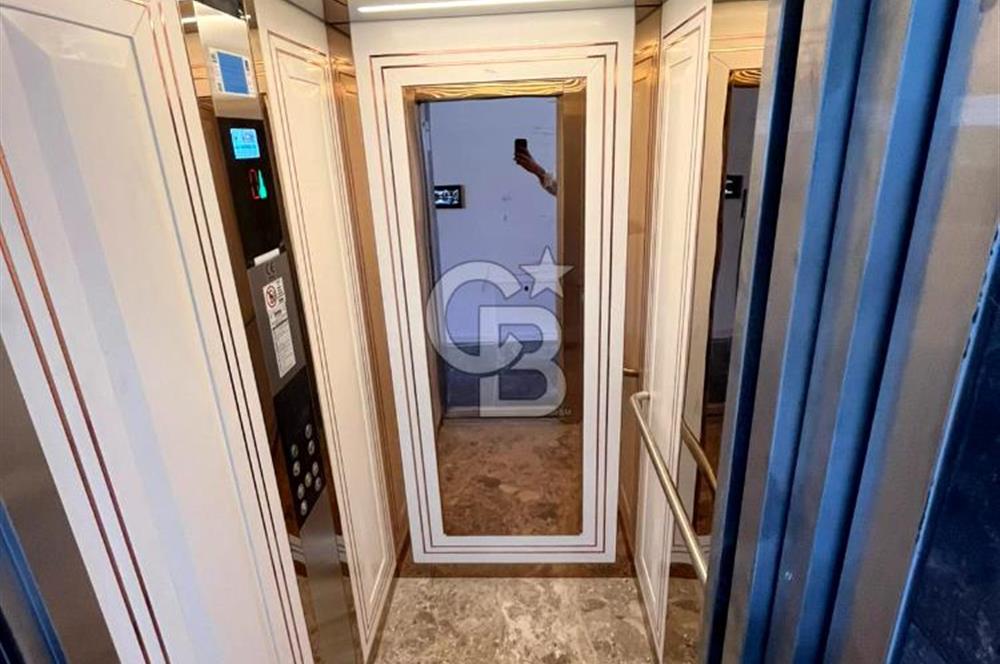 JASSE'DEN KUŞADASINDA FOURLEX DENİZ MANZARALI HAVUZLU