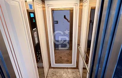 JASSE'DEN KUŞADASINDA FOURLEX DENİZ MANZARALI HAVUZLU