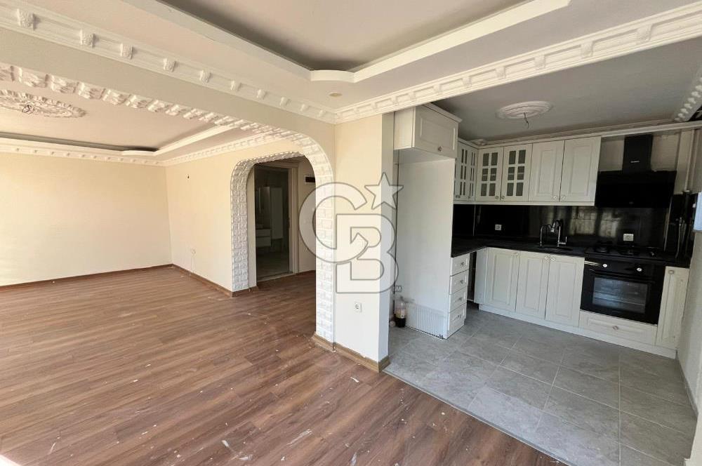 BÜYÜKÇEKMECE'DE MÜSTAKİL DENİZ MANZARALI VİLLA