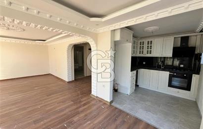 BÜYÜKÇEKMECE'DE MÜSTAKİL DENİZ MANZARALI VİLLA