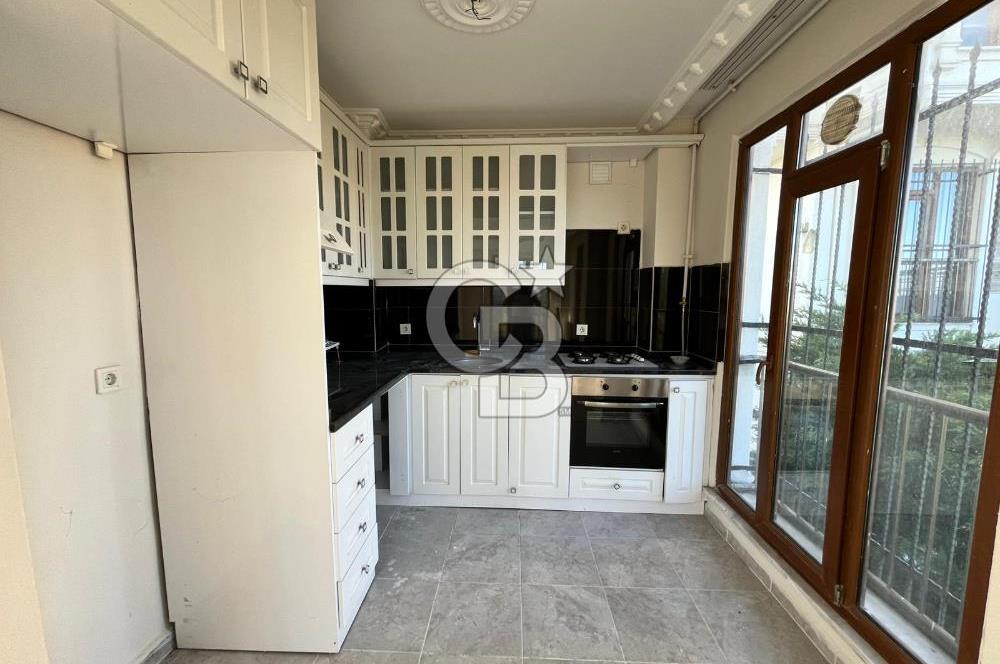 BÜYÜKÇEKMECE'DE MÜSTAKİL DENİZ MANZARALI VİLLA