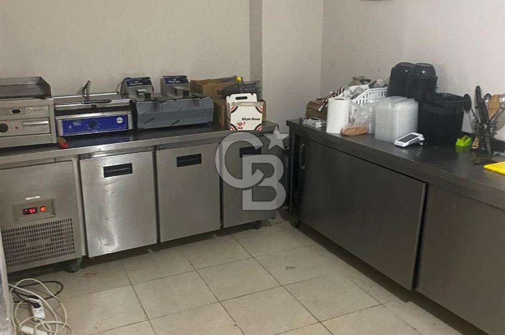 KÜÇÜKÇEKMECE MEHMET AKİF MAH DEVREN KİRALIK BÜFE YÜKSEK GETİRİLİ