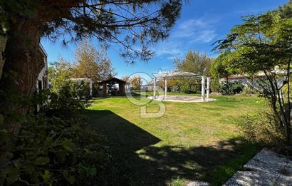 MUSELAND-BORNOVA HOMEROS'TA DEVREN KİRALIK RESTORAN&KAHVALTI SALONU