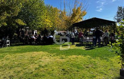 MUSELAND-BORNOVA HOMEROS'TA DEVREN KİRALIK RESTORAN&KAHVALTI SALONU