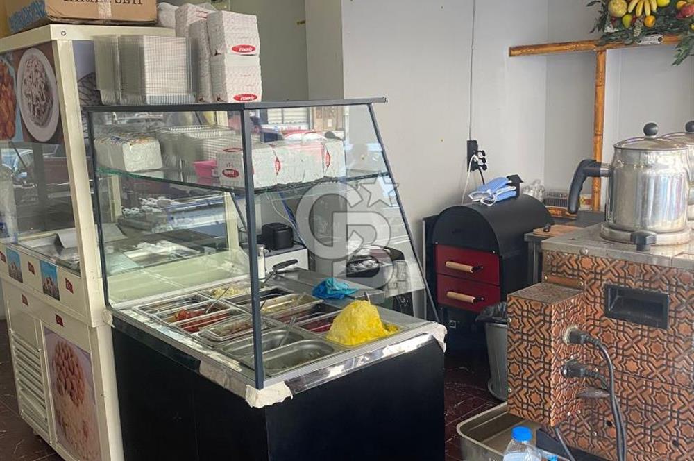 KÜÇÜKÇEKMECE MEHMET AKİF MAH DEVREN KİRALIK BÜFE YÜKSEK GETİRİLİ