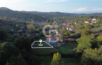 ÇANAKKALE LAPSEKİ GÜRECİ KÖYÜNDE SATILIK KÖYİÇİ İMARLI ARSA