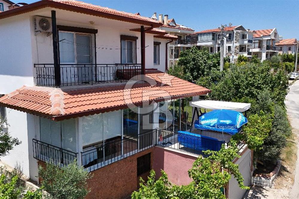 Datça'da Her Odasından Deniz Manzarasına Sahip Satılık 3+1 Villa