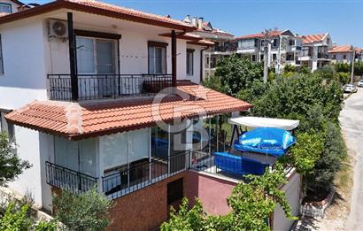 Datça'da Her Odasından Deniz Manzarasına Sahip Satılık 3+1 Villa