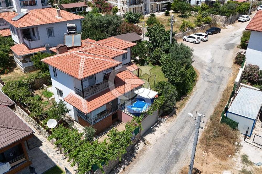Datça'da Her Odasından Deniz Manzarasına Sahip Satılık 3+1 Villa