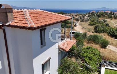 Datça'da Her Odasından Deniz Manzarasına Sahip Satılık 3+1 Villa