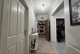 ŞEHİTLERDE SULTAN FATİH CADDE YAKINI GİRİŞ KAT TÜM CEPHELER AÇIK