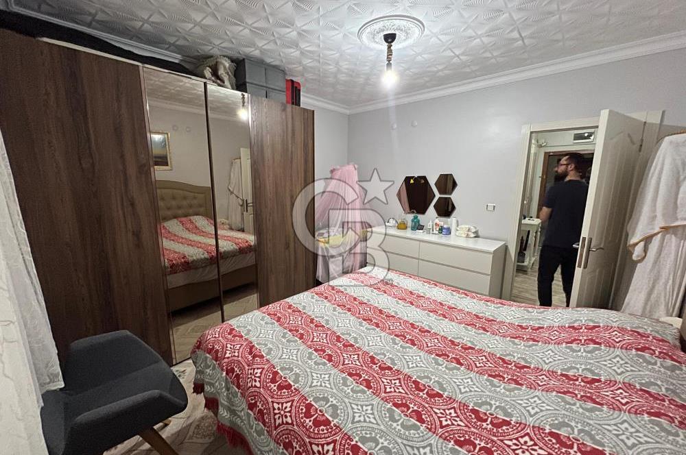 ŞEHİTLERDE SULTAN FATİH CADDE YAKINI GİRİŞ KAT TÜM CEPHELER AÇIK