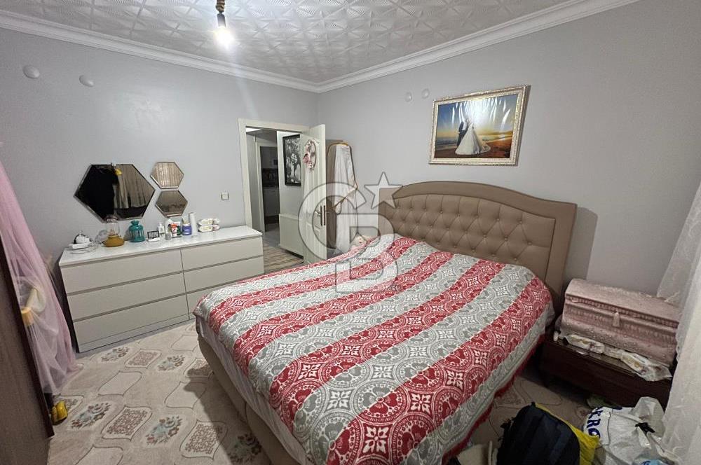 ŞEHİTLERDE SULTAN FATİH CADDE YAKINI GİRİŞ KAT TÜM CEPHELER AÇIK