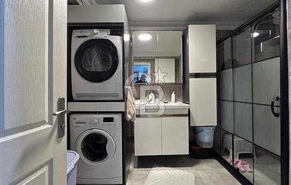 ŞEHİTLERDE SULTAN FATİH CADDE YAKINI GİRİŞ KAT TÜM CEPHELER AÇIK