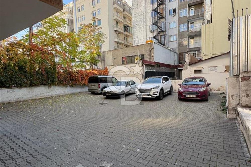 Kızılay Kumrular Caddesi'nde Masrafsız Satılık Ofis