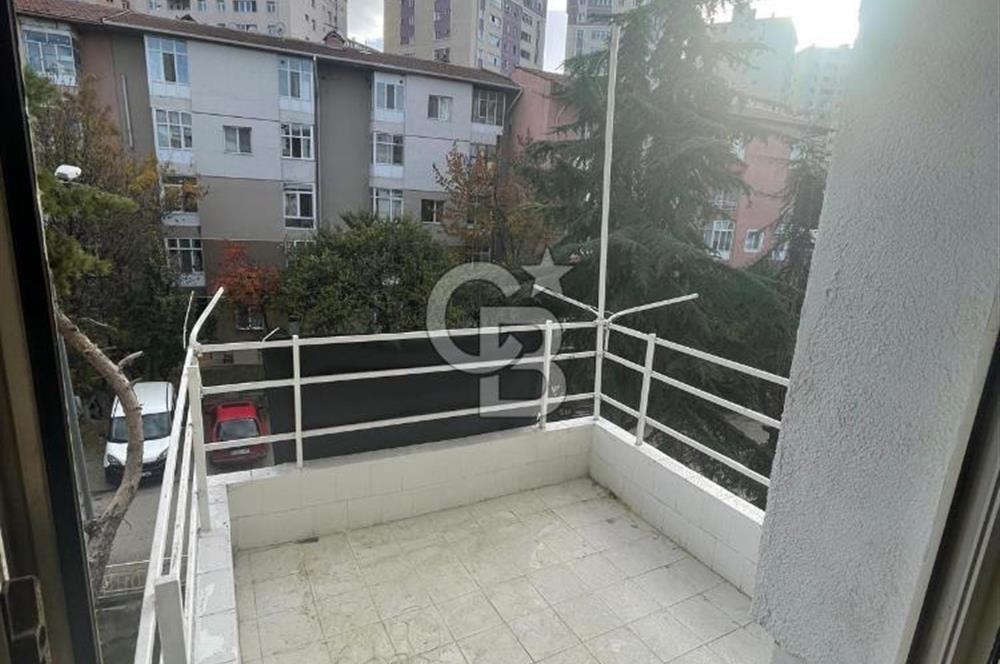 Çankaya İşçi Blokları Mahallesinde Okul Yanı  3+1 Kiralık Daire