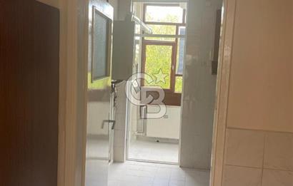 Çankaya İşçi Blokları Mahallesinde Okul Yanı  3+1 Kiralık Daire