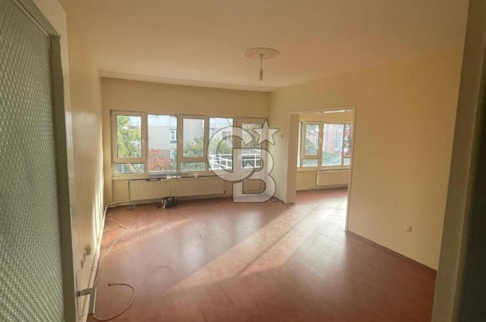 Çankaya İşçi Blokları Mahallesinde Okul Yanı  3+1 Kiralık Daire