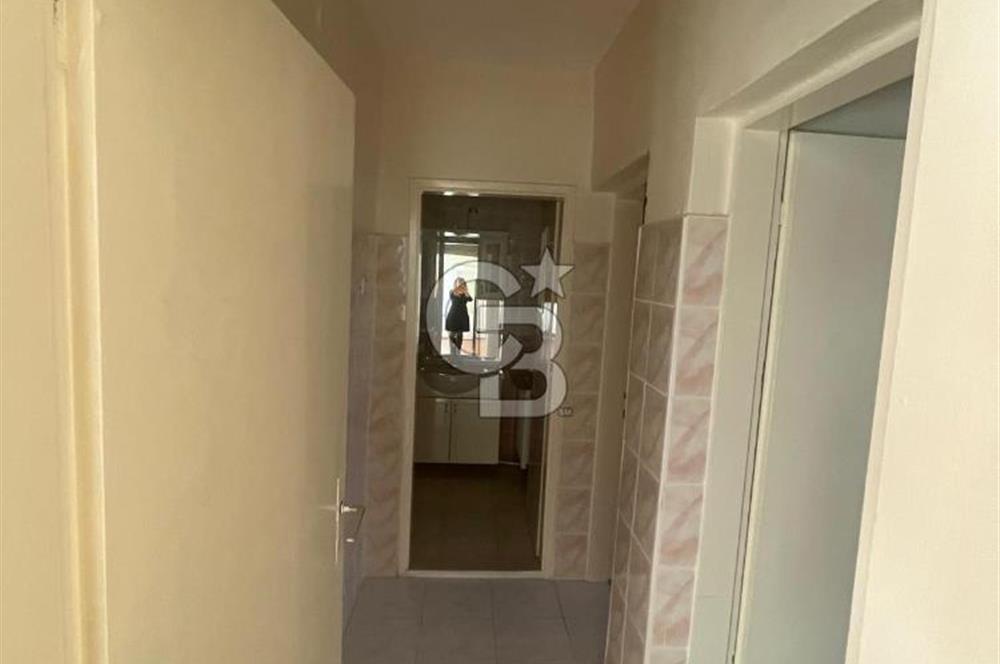 Çankaya İşçi Blokları Mahallesinde Okul Yanı  3+1 Kiralık Daire