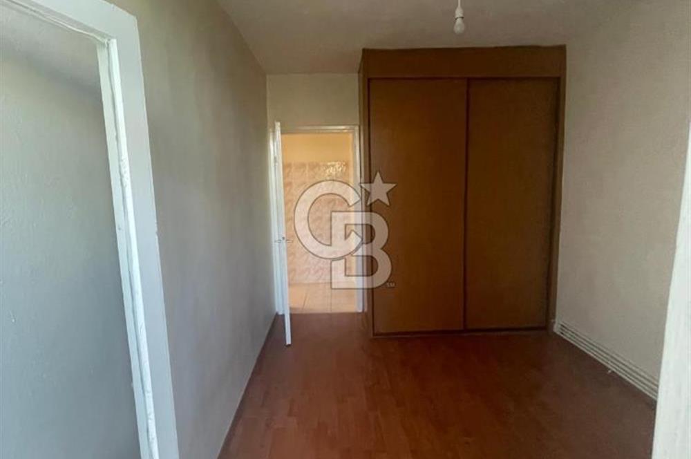 Çankaya İşçi Blokları Mahallesinde Okul Yanı  3+1 Kiralık Daire
