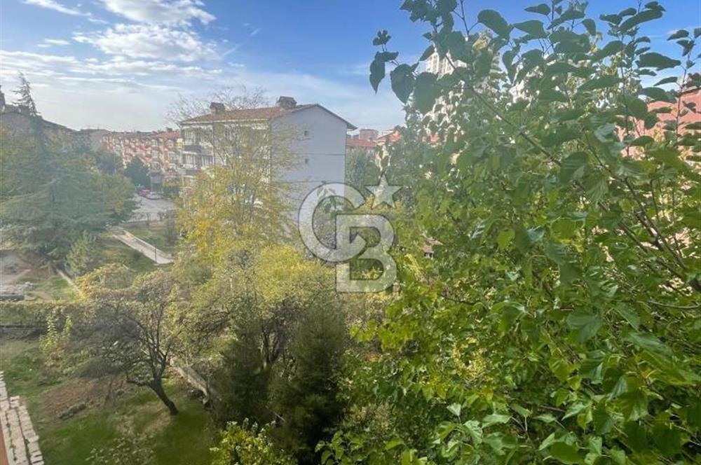 Çankaya İşçi Blokları Mahallesinde Okul Yanı  3+1 Kiralık Daire