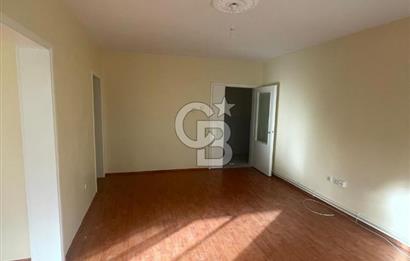 Çankaya İşçi Blokları Mahallesinde Okul Yanı  3+1 Kiralık Daire