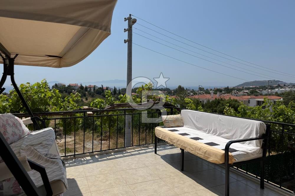 Datça'da Her Odasından Deniz Manzarasına Sahip Satılık 3+1 Villa