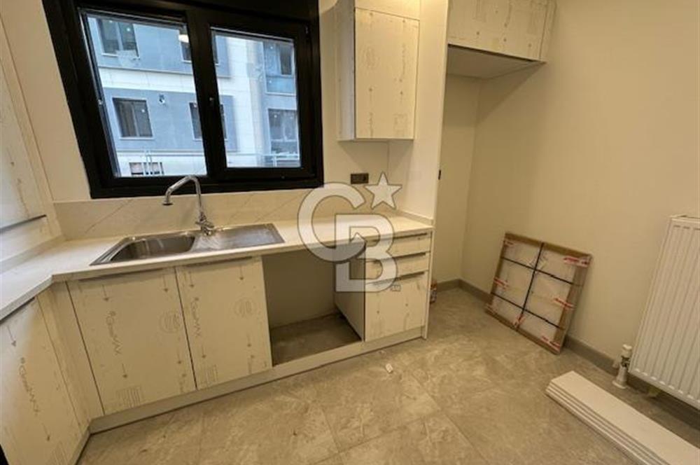 Tek Yetkili! Göztepe Bağdat Caddesi Yakını 3+1 Ofis ve Konut