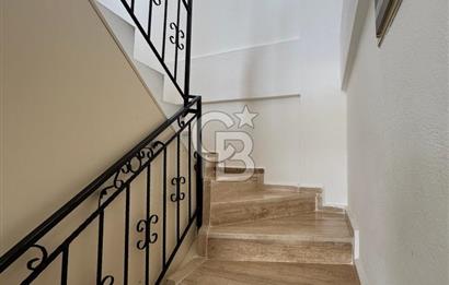 Datça'da Her Odasından Deniz Manzarasına Sahip Satılık 3+1 Villa