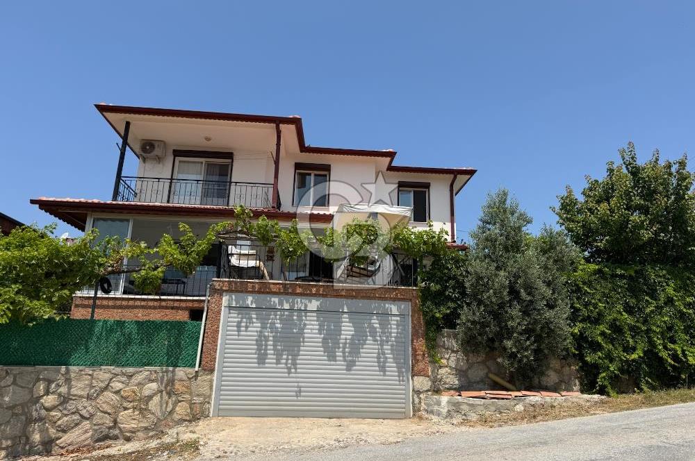 Datça'da Her Odasından Deniz Manzarasına Sahip Satılık 3+1 Villa