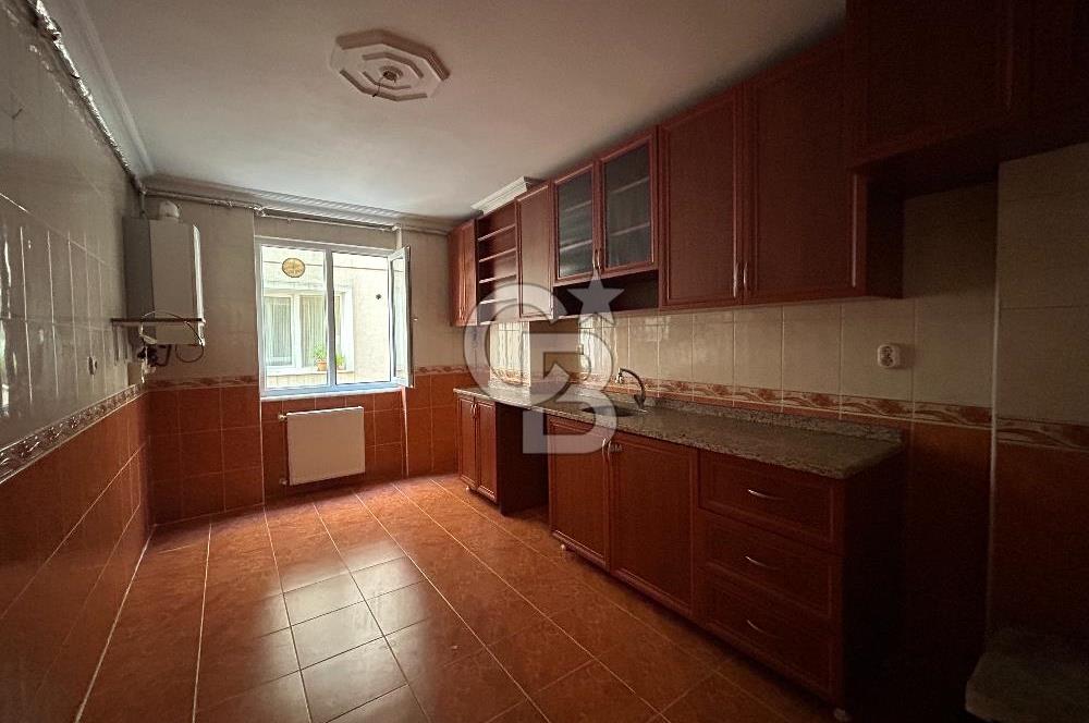 ÇEKMEKÖY ÇAMLIK MH SATILIK 3+1 120m2 ARAKAT DAİRE