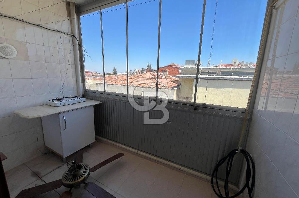 TURGUTLU ATATÜRK BULVARINDA 3+1 YENİ YAPILI DAİRE...