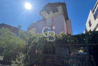 Kurttepe Bahçesi Muazzam 2+1 Kiralık Villa 