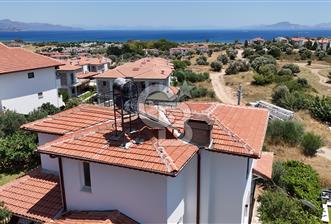 Datça'da Her Odasından Deniz Manzarasına Sahip Satılık 3+1 Villa