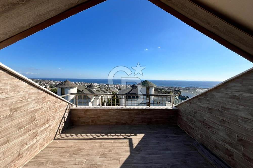 BÜYÜKÇEKMECE'DE MÜSTAKİL DENİZ MANZARALI VİLLA