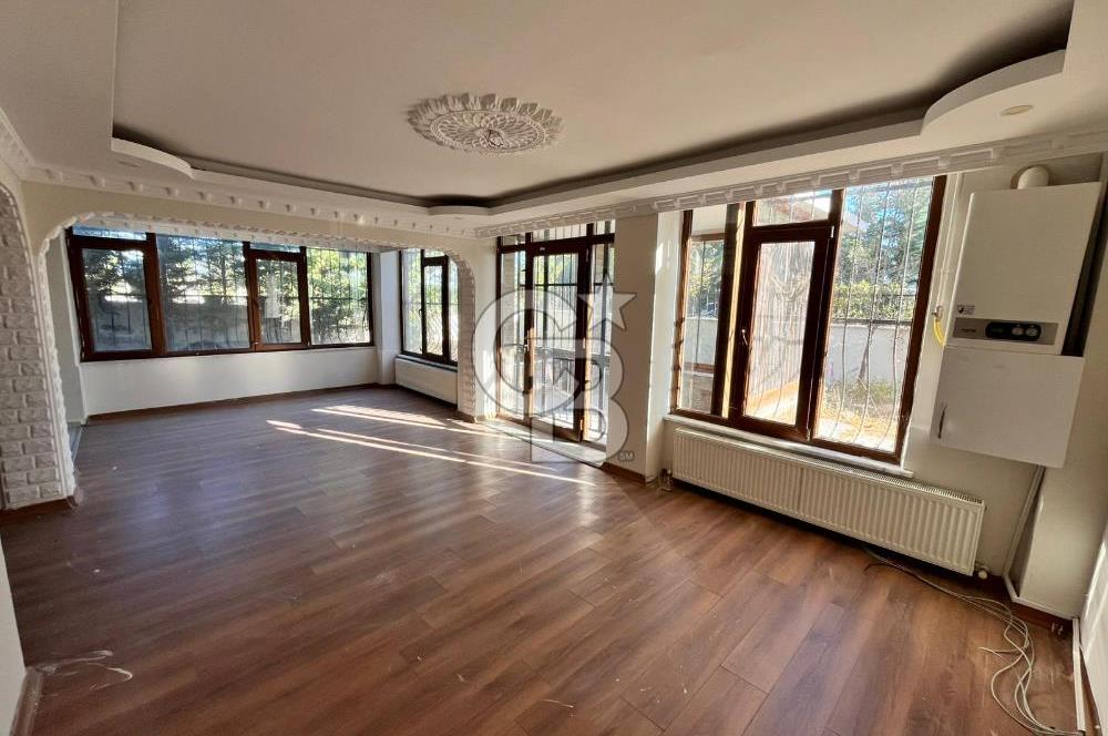 BÜYÜKÇEKMECE'DE MÜSTAKİL DENİZ MANZARALI VİLLA