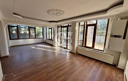 BÜYÜKÇEKMECE'DE MÜSTAKİL DENİZ MANZARALI VİLLA