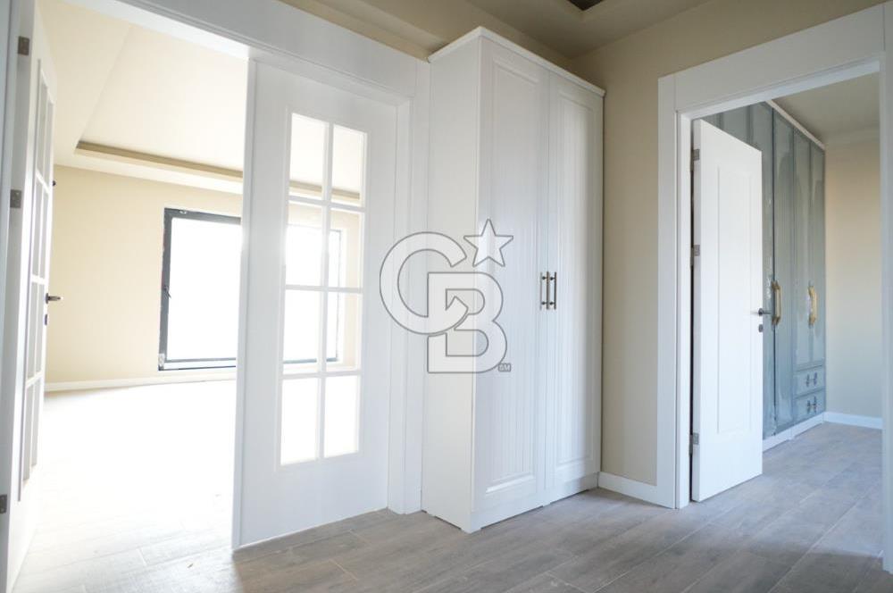 ELMADAĞ TATLICA MAHALLESİNDE SİTE'DE SATILIK 4+1 LÜKS VİLLA