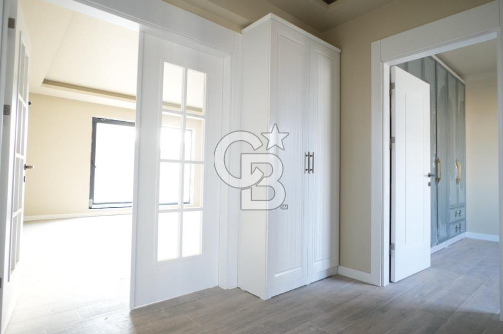 ELMADAĞ TATLICA MAHALLESİNDE SİTE'DE SATILIK 4+1 LÜKS VİLLA