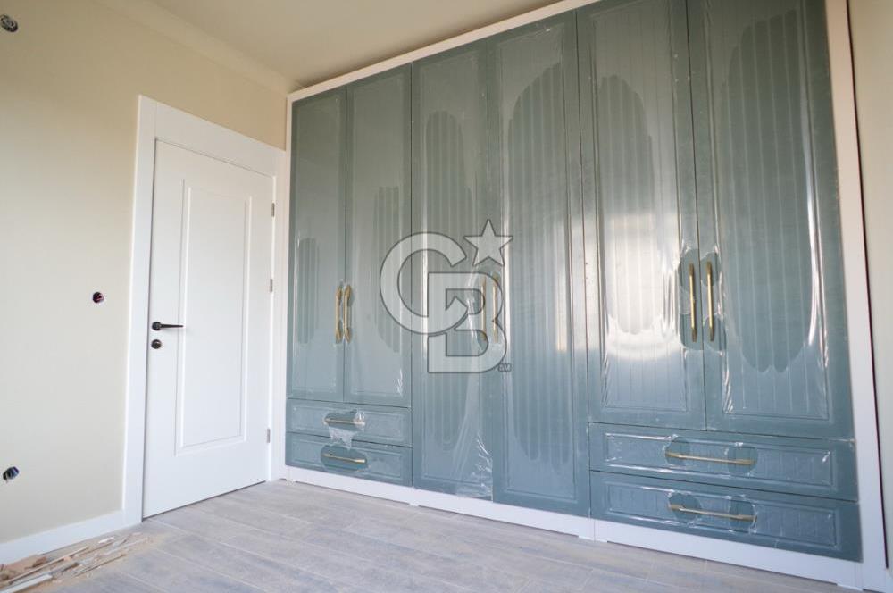 ELMADAĞ TATLICA MAHALLESİNDE SİTE'DE SATILIK 4+1 LÜKS VİLLA