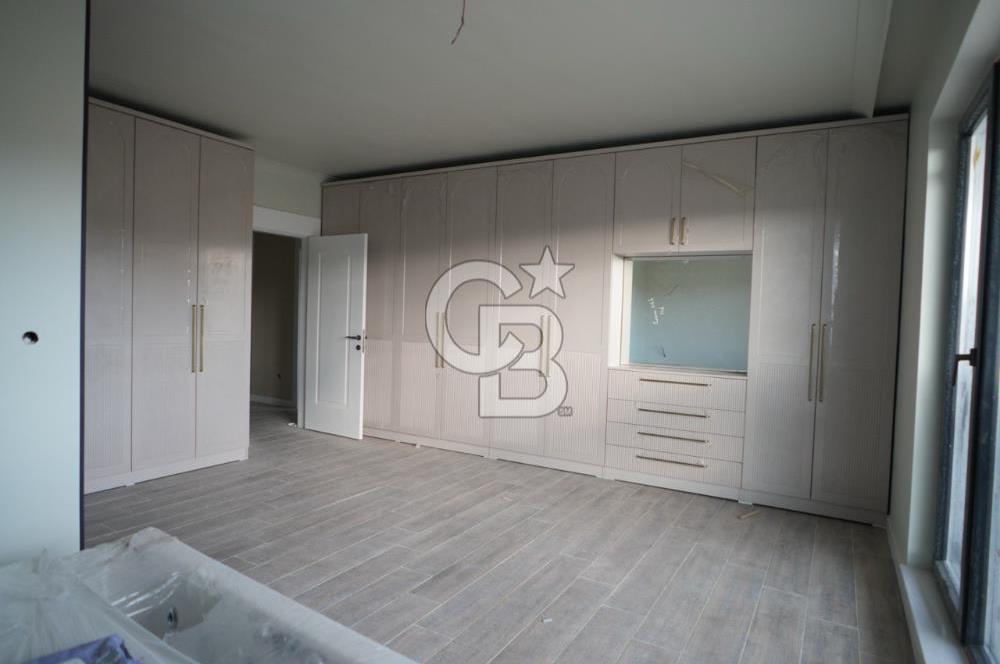 ELMADAĞ TATLICA MAHALLESİNDE SİTE'DE SATILIK 4+1 LÜKS VİLLA